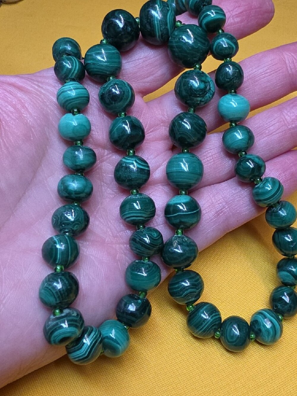 Vintage Genuine Malachite Beaded Necklace Graduated Chunky Gemstone 22"
